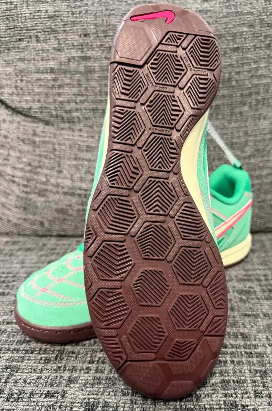 Nike Gato LV8 Big Kids' Shoes Stadium Green Hyper Pink Burgundy Crush Size 6.5Y